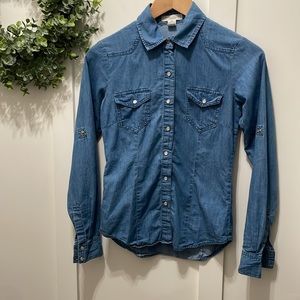 Japna Long Sleeve Jean Shirt‎ Size XS Pearl Button Snap Closure Cute Rodeo